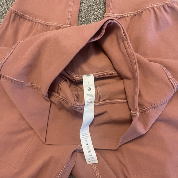 Size 2 lululemon Lounge Pant - Picture 4 of 4